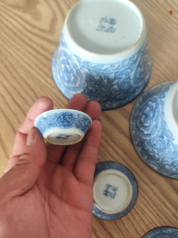 古玩陶瓷晚清馬蹄杯真品鑒賞圖