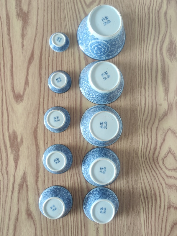 古玩轉賣清代青花馬蹄杯套杯拍賣，當前價格0元