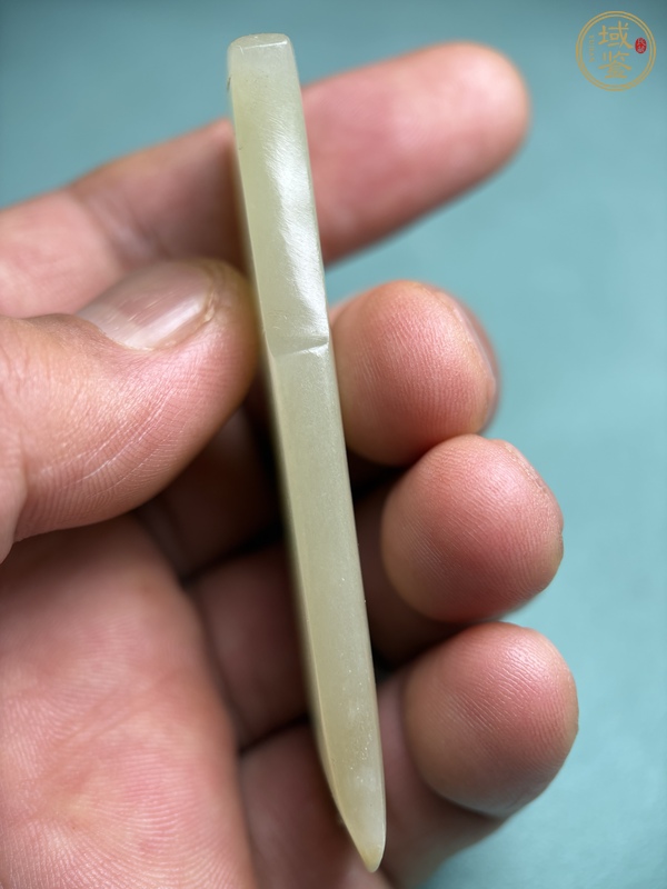 古玩玉器商代黃玉柄型器真品鑒賞圖