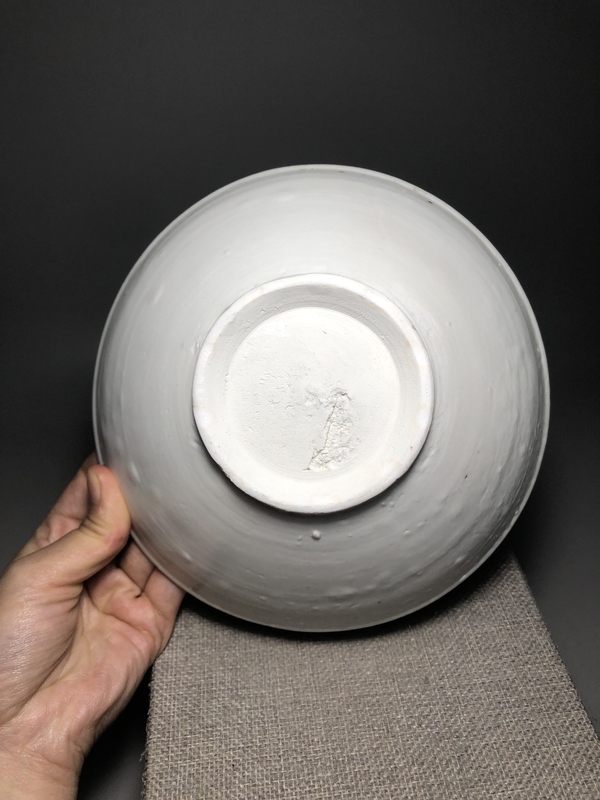古玩陶瓷館藏級珍品五代十國“邢窯”白瓷唇口大碗拍賣，當前價格3980元