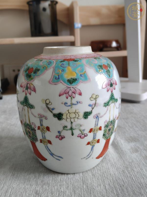 古玩陶瓷粉彩花卉紋罐真品鑒賞圖