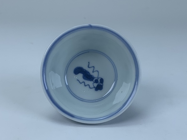 古玩陶瓷清康熙·青花松鼠葡萄紋杯碟拍賣，當前價格378元
