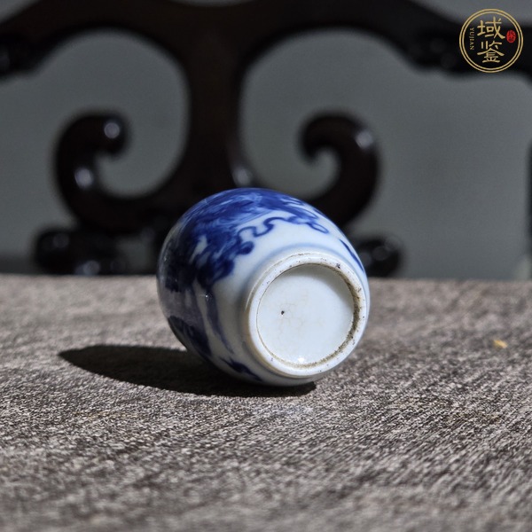 古玩青花鼻煙壺真品鑒賞圖
