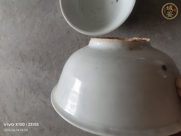 古玩陶瓷甜白釉大碗真品鑒賞圖