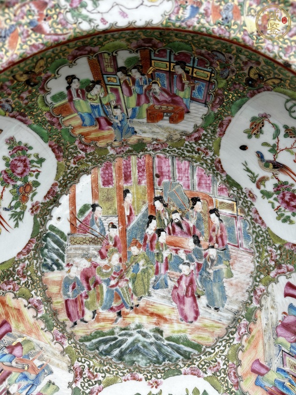 古玩陶瓷廣彩人物花鳥蝶紋盆真品鑒賞圖