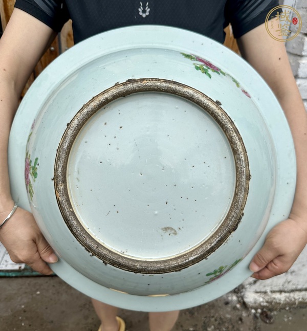 古玩陶瓷廣彩人物花鳥蝶紋盆真品鑒賞圖