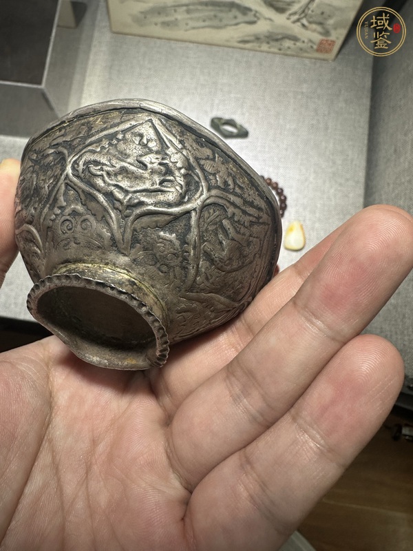 古玩銅器杯子真品鑒賞圖