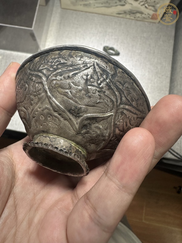 古玩銅器杯子真品鑒賞圖