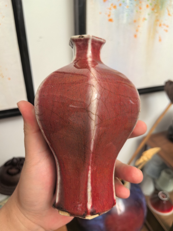 古玩陶瓷清中期郎紅釉六棱梅瓶拍賣，當前價格8500元
