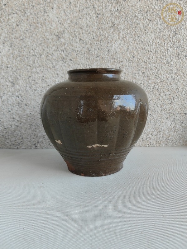 古玩陶瓷茶葉末釉瓜楞罐真品鑒賞圖