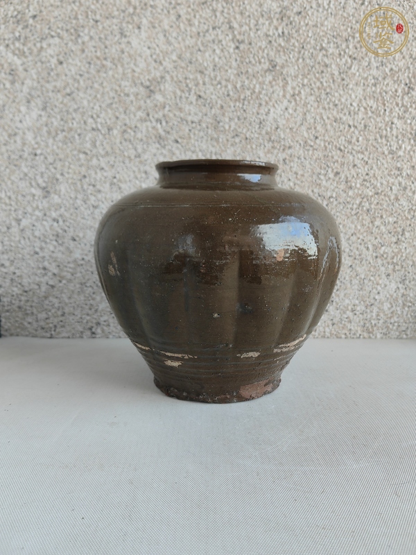 古玩陶瓷茶葉末釉瓜楞罐真品鑒賞圖