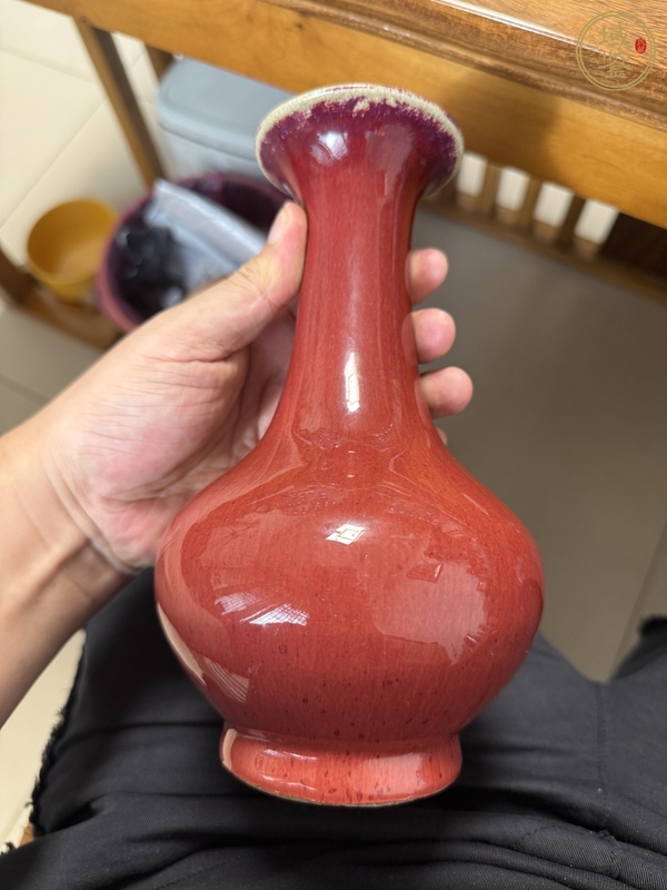 古玩陶瓷鈞紅釉瓶真品鑒賞圖
