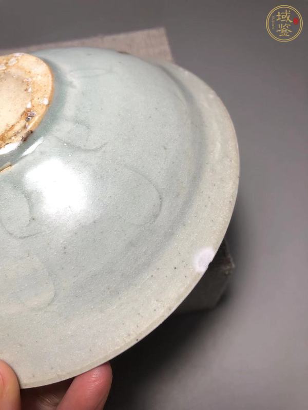 古玩陶瓷青白釉刻仰蓮紋碗真品鑒賞圖