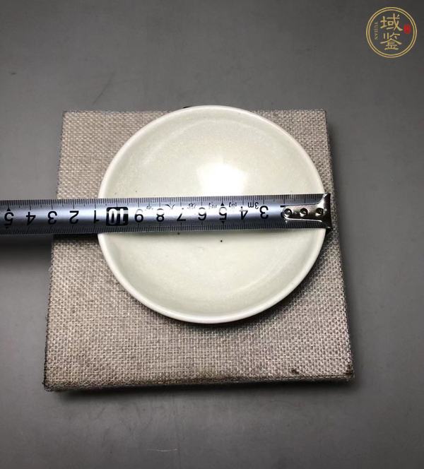 古玩陶瓷青白釉唇口碗真品鑒賞圖