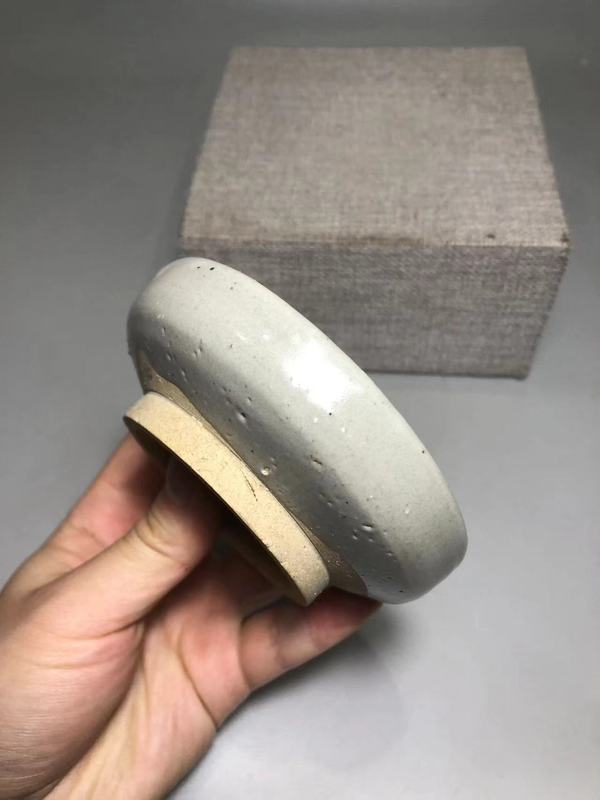古玩陶瓷明,龍泉青瓷盞托拍賣,當前價格800元