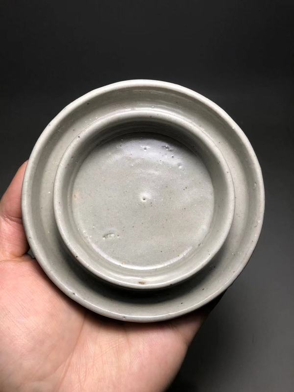 古玩陶瓷明,龍泉青瓷盞托拍賣,當前價格800元