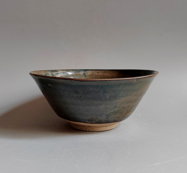古玩轉(zhuǎn)賣元明窯變黑釉茶碗拍賣，當(dāng)前價(jià)格138元