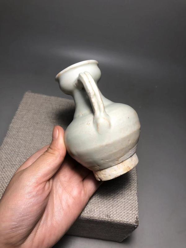 古玩陶瓷北宋,青白釉盤口壺拍賣,當前價格2400元