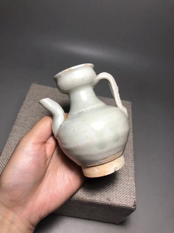 古玩陶瓷北宋,青白釉盤口壺拍賣,當前價格2400元