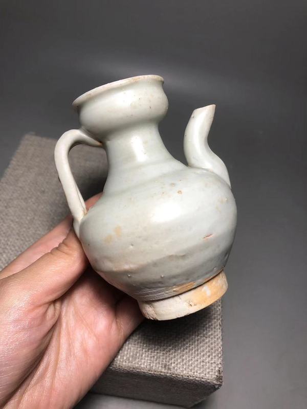 古玩陶瓷北宋,青白釉盤口壺拍賣,當前價格2400元