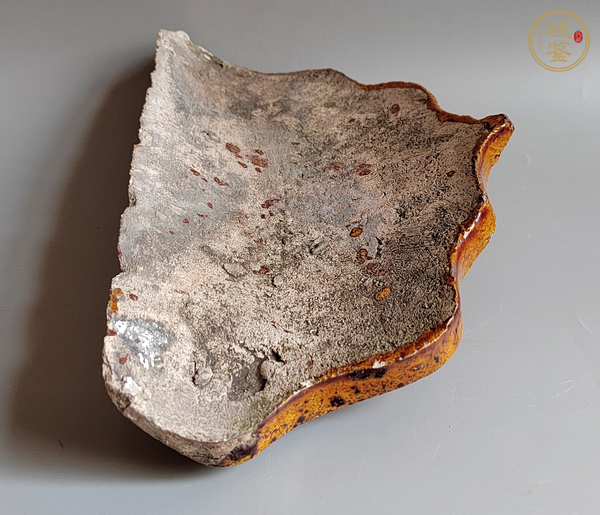 古玩陶瓷明代黃釉琉璃瓦真品鑒賞圖