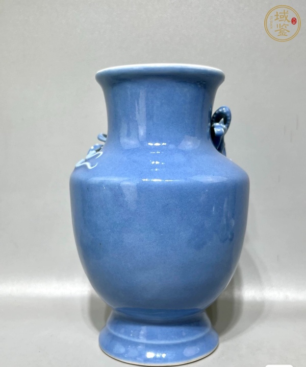 古玩陶瓷藍(lán)釉螭龍瓶真品鑒賞圖