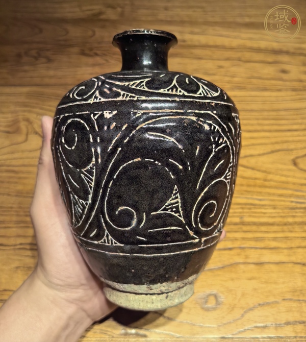 古玩陶瓷磁州窯刻花梅瓶真品鑒賞圖