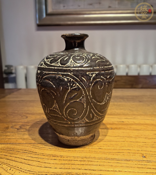 古玩磁州窯刻花梅瓶真品鑒賞圖
