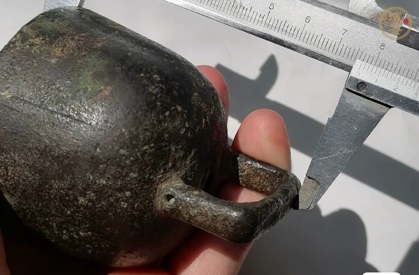古玩銅器鈴鐺真品鑒賞圖