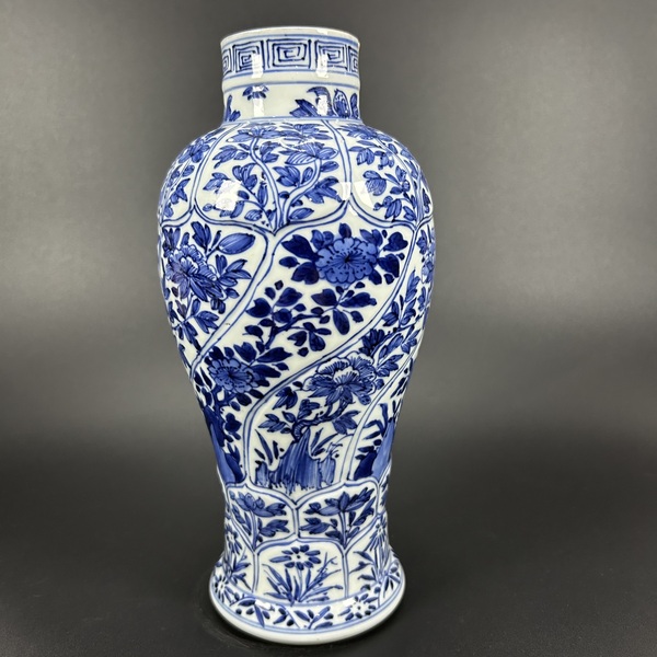 古玩轉賣清康熙青花折枝花卉紋雞腿瓶拍賣，當前價格18000元