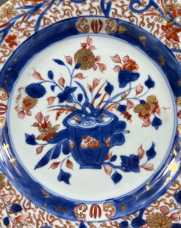 古玩陶瓷青花礬紅描金盤真品鑒賞圖