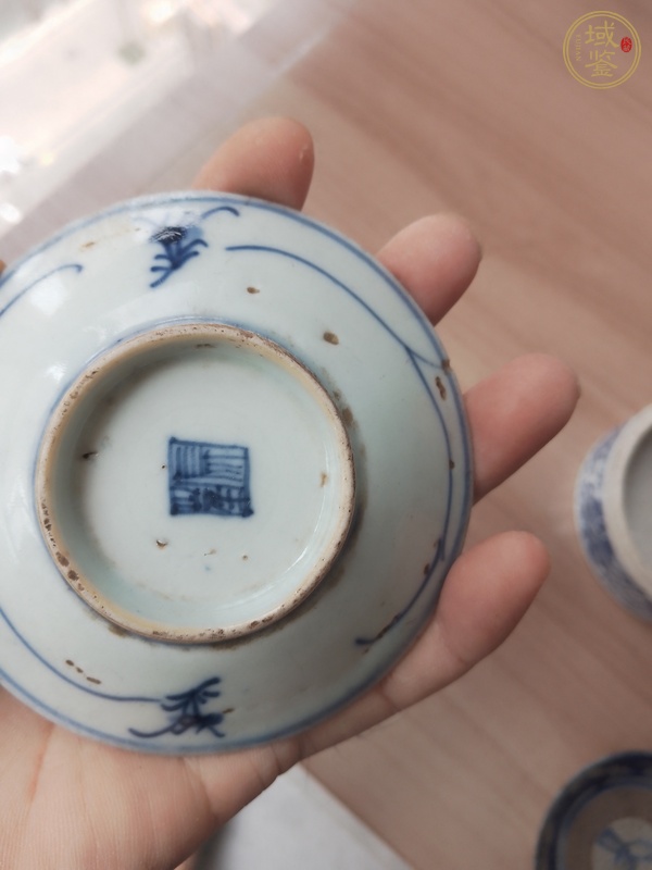 古玩陶瓷青花盤真品鑒賞圖