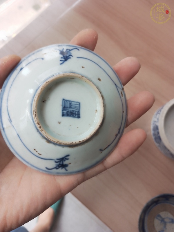 古玩陶瓷青花盤真品鑒賞圖