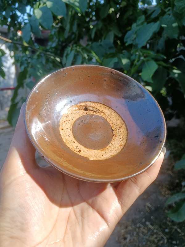 古玩轉賣明代～紫金釉酒盞拍賣，當前價格58元