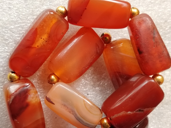 古玩玉器天然紅瑪瑙珠串拍賣，當前價格138元
