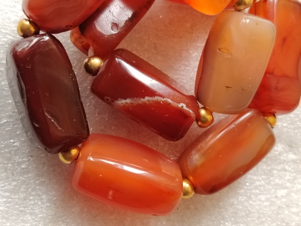 古玩玉器天然紅瑪瑙珠串拍賣，當前價格138元
