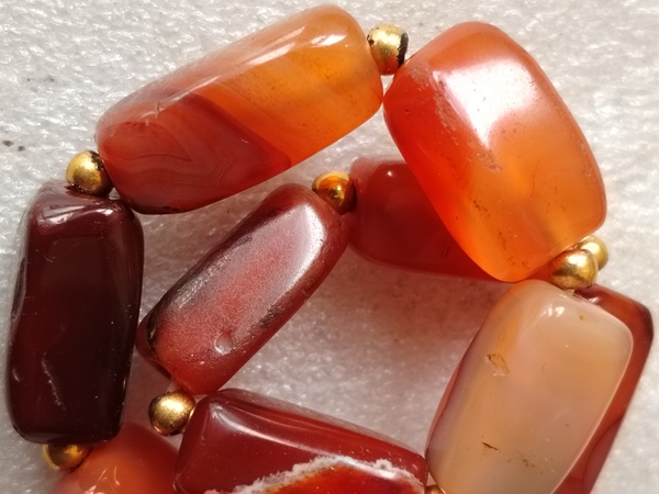 古玩玉器天然紅瑪瑙珠串拍賣，當前價格138元