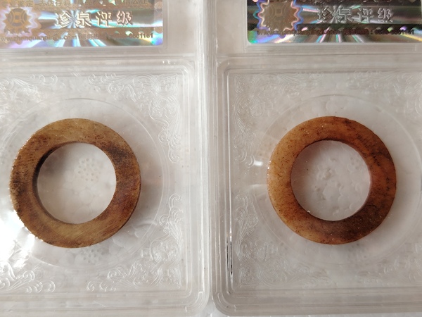 古玩玉器地方玉素紋環(huán)一組拍賣，當(dāng)前價(jià)格999元