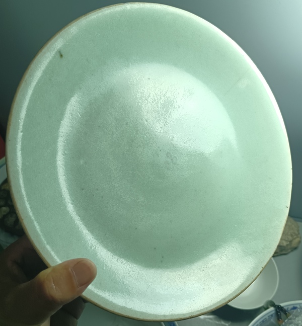 古玩陶瓷清中期豆青釉大盤拍賣，當前價格299元