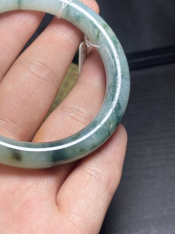 古玩玉器清代天然翡翠飄藍花手鐲拍賣，當前價格14000元