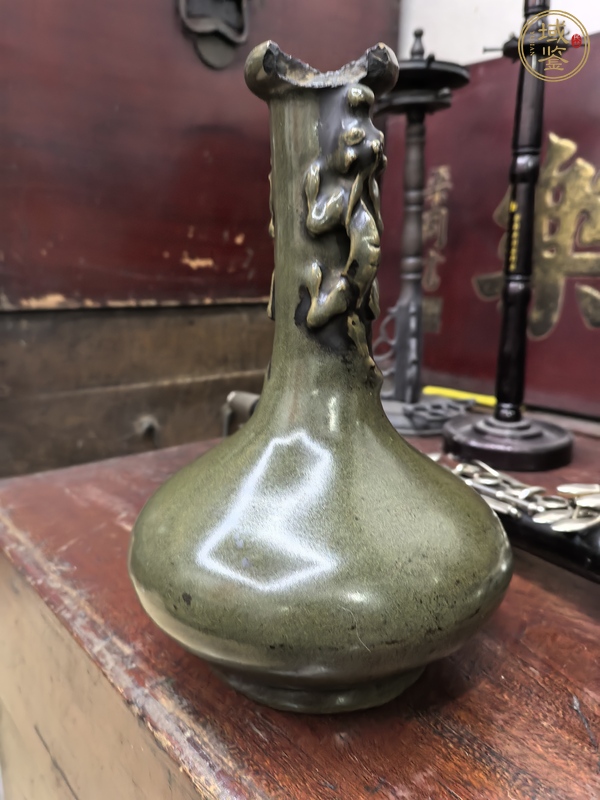 古玩陶瓷茶葉末釉撇口瓶真品鑒賞圖