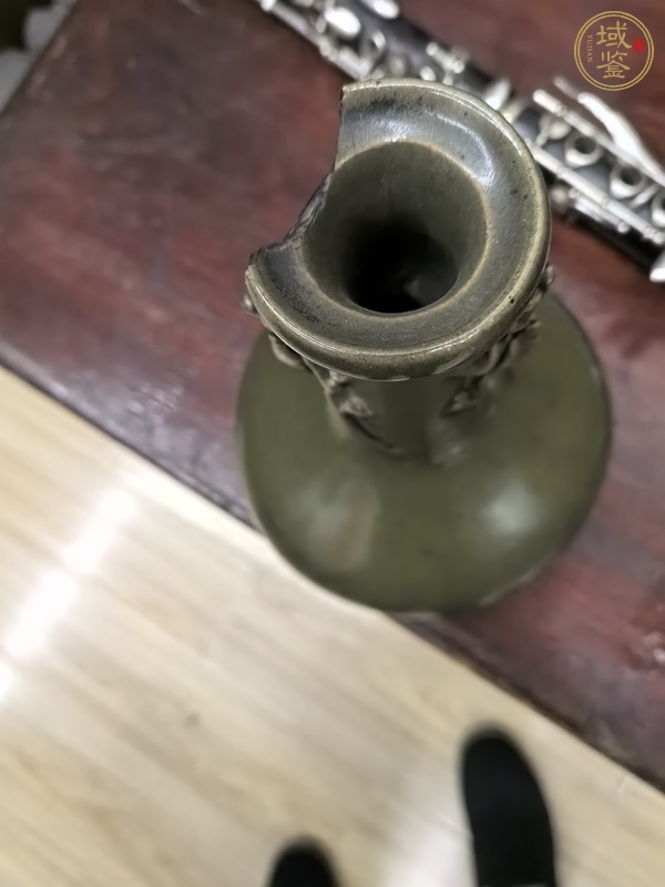 古玩陶瓷茶葉末釉撇口瓶真品鑒賞圖