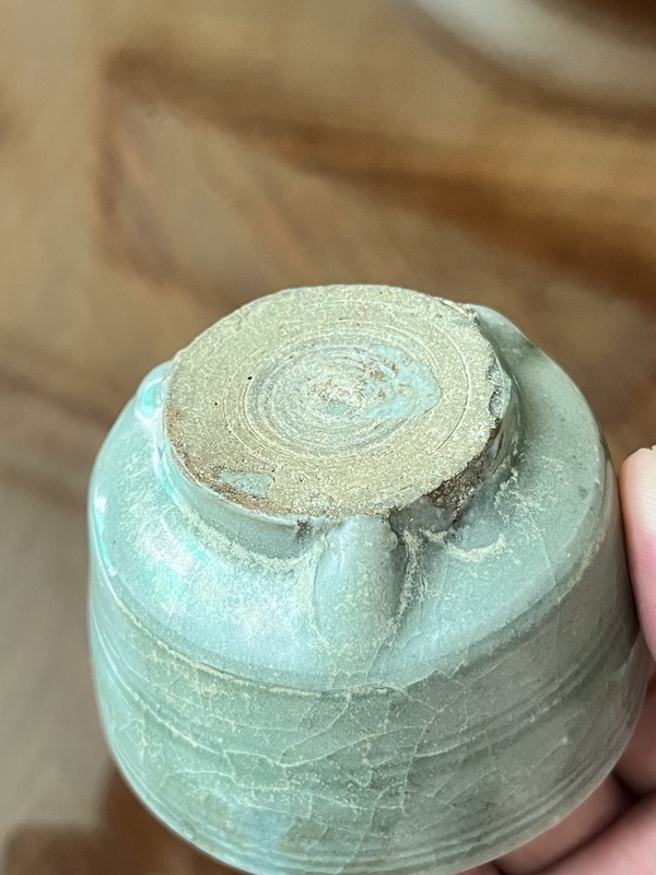 古玩陶瓷元~龍泉青瓷香爐拍賣，當前價格3388元