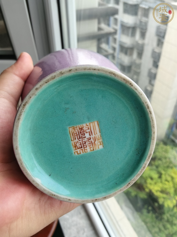 古玩陶瓷晚清胭脂粉釉瓶真品鑒賞圖