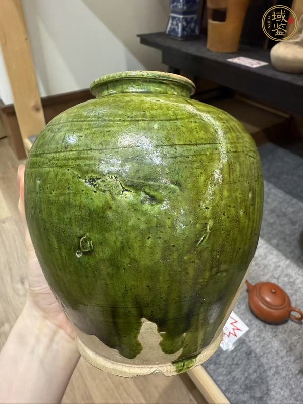 古玩陶瓷綠釉罐真品鑒賞圖