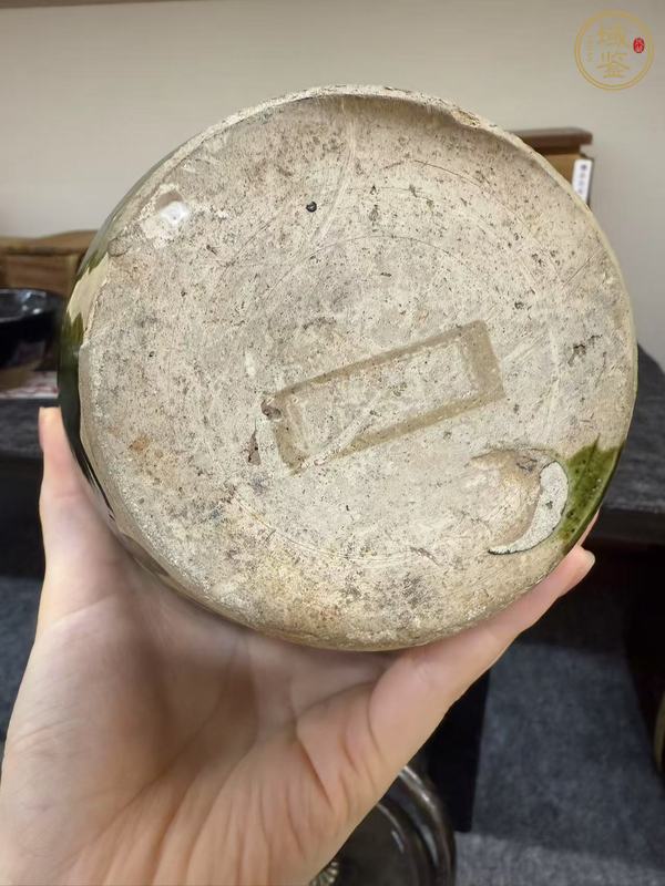 古玩陶瓷綠釉罐真品鑒賞圖