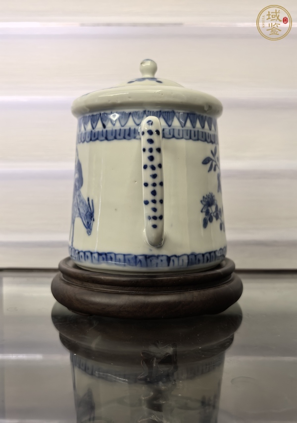 古玩陶瓷青花人物故事紋茶壺真品鑒賞圖