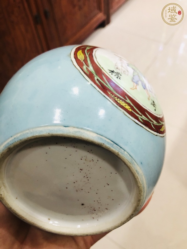 古玩陶瓷挑擔(dān)人物罐真品鑒賞圖