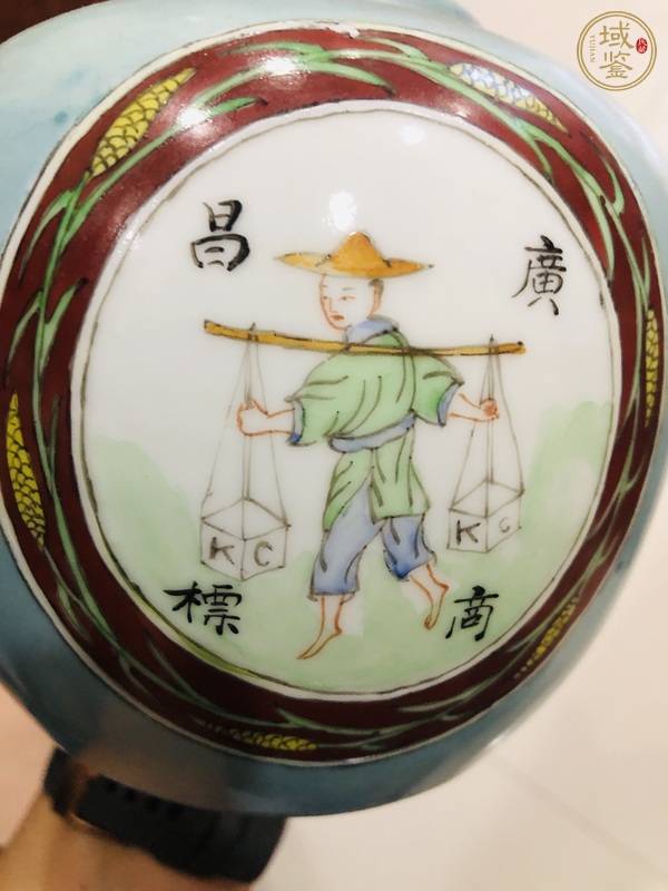 古玩陶瓷挑擔(dān)人物罐真品鑒賞圖