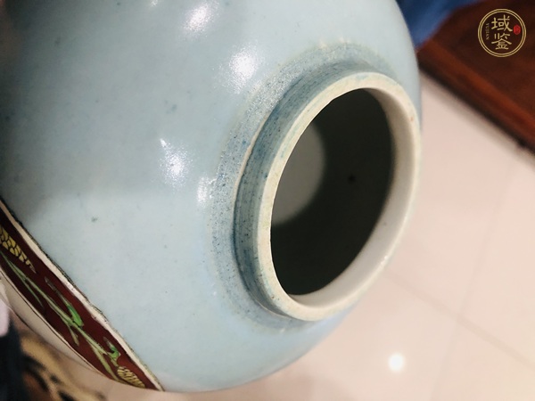 古玩陶瓷挑擔(dān)人物罐真品鑒賞圖